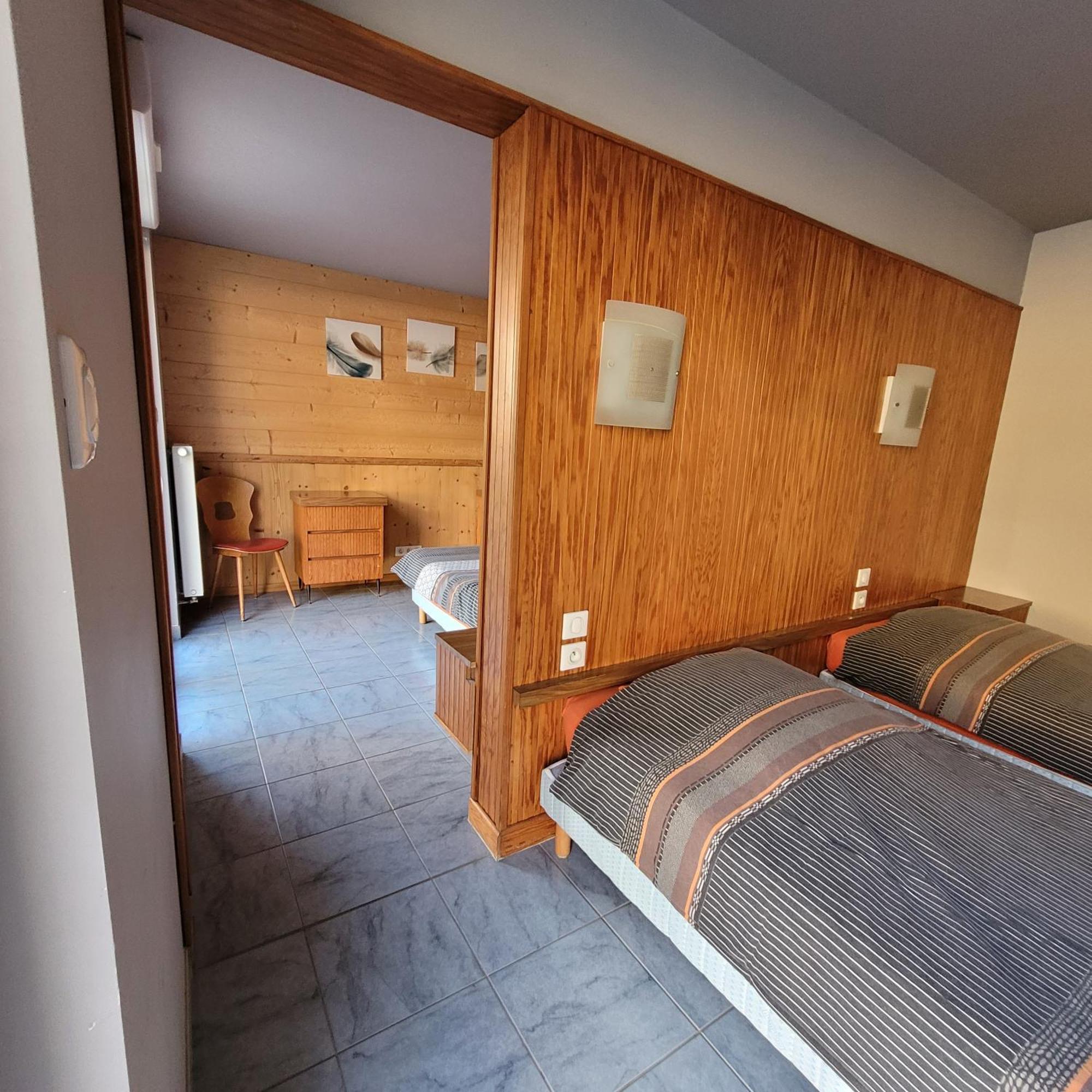 Hotel Du Lac Des Corbeaux 拉布雷斯 外观 照片
